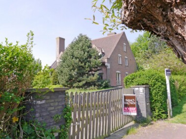Villa 2.403m²