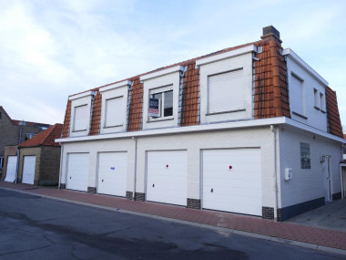 Woning/Maison + 2 Garages