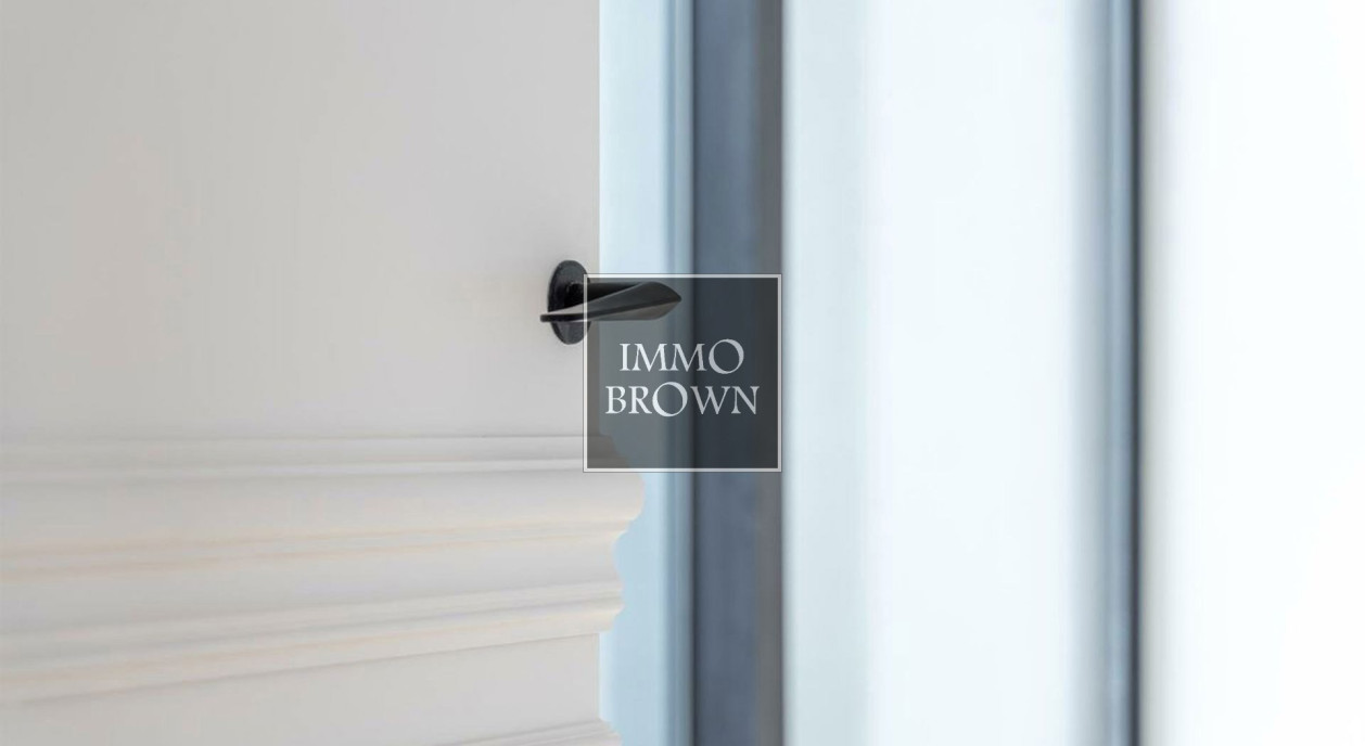 brussel-8211-project-8216sixty8217-5551273-202511161848-11