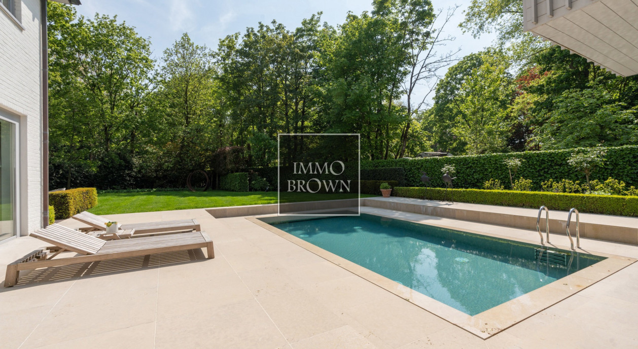 riante-zoute-villa-zonnige-tuin-met-zwembad-5980265-202511161826-5