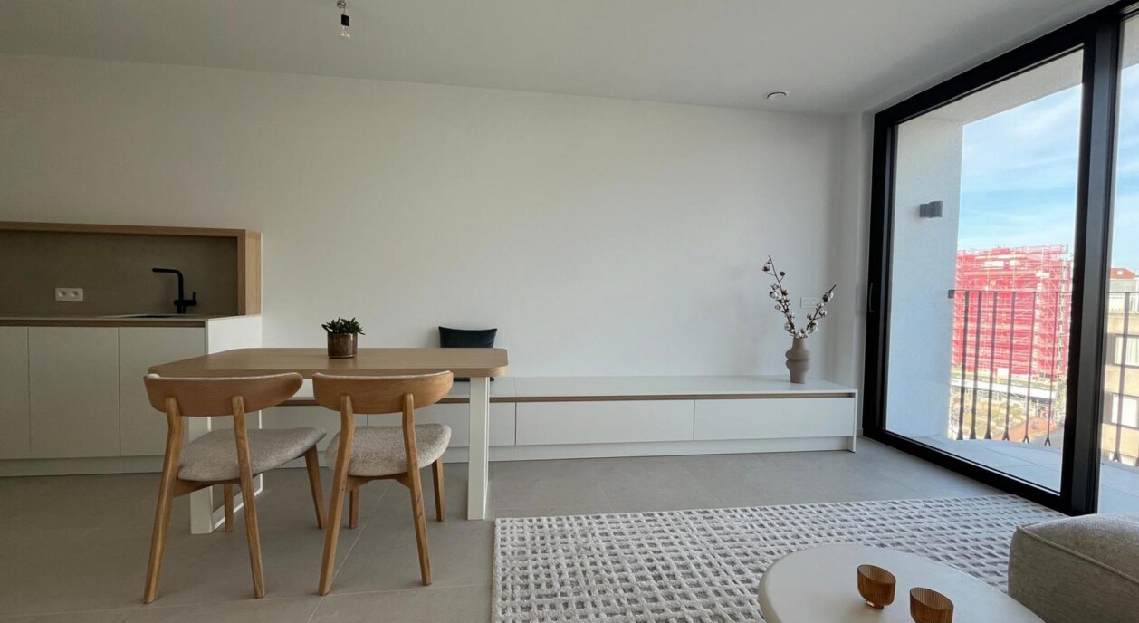 nieuwbouw-met-zijdelings-zeedijk-6371288-202604141239-6