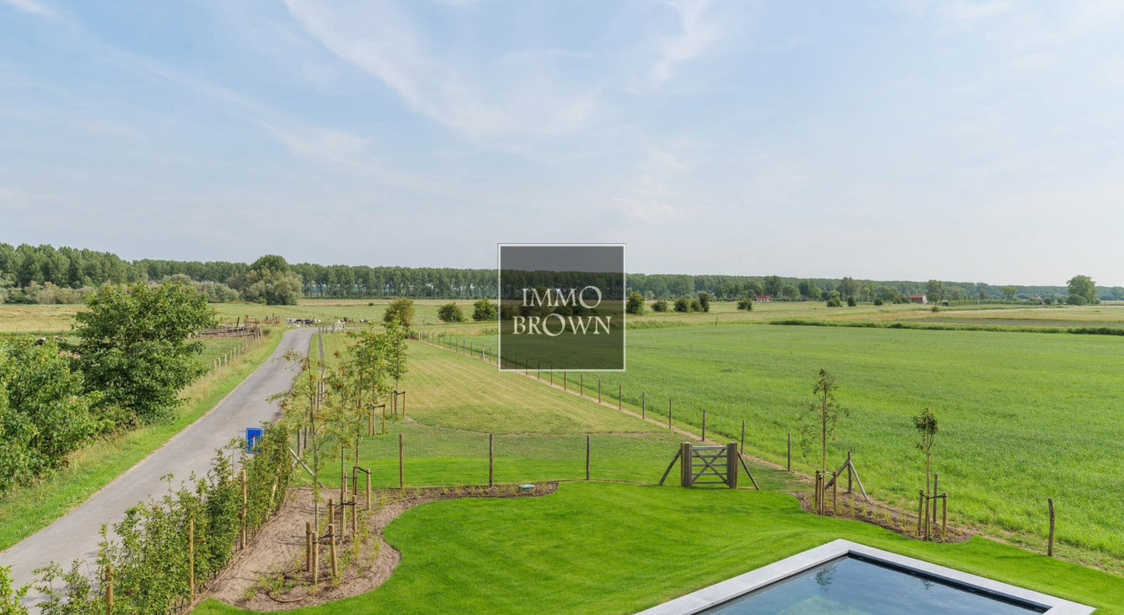 nieuwbouw-villa-open-zichten-6701453-202511161743-27