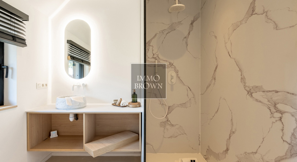 gerenoveerde-villa-centraal-doch-rustig-gelegen-in-een-paadje-7231711-202511161635-26