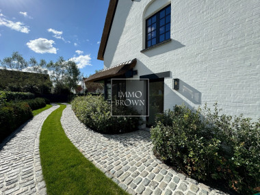 Villa magnifiquement rénovée avec piscine et 6 chambres