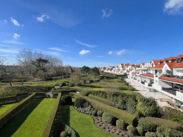 Tennis Gardens Eastgreen terrassen garage conciërge