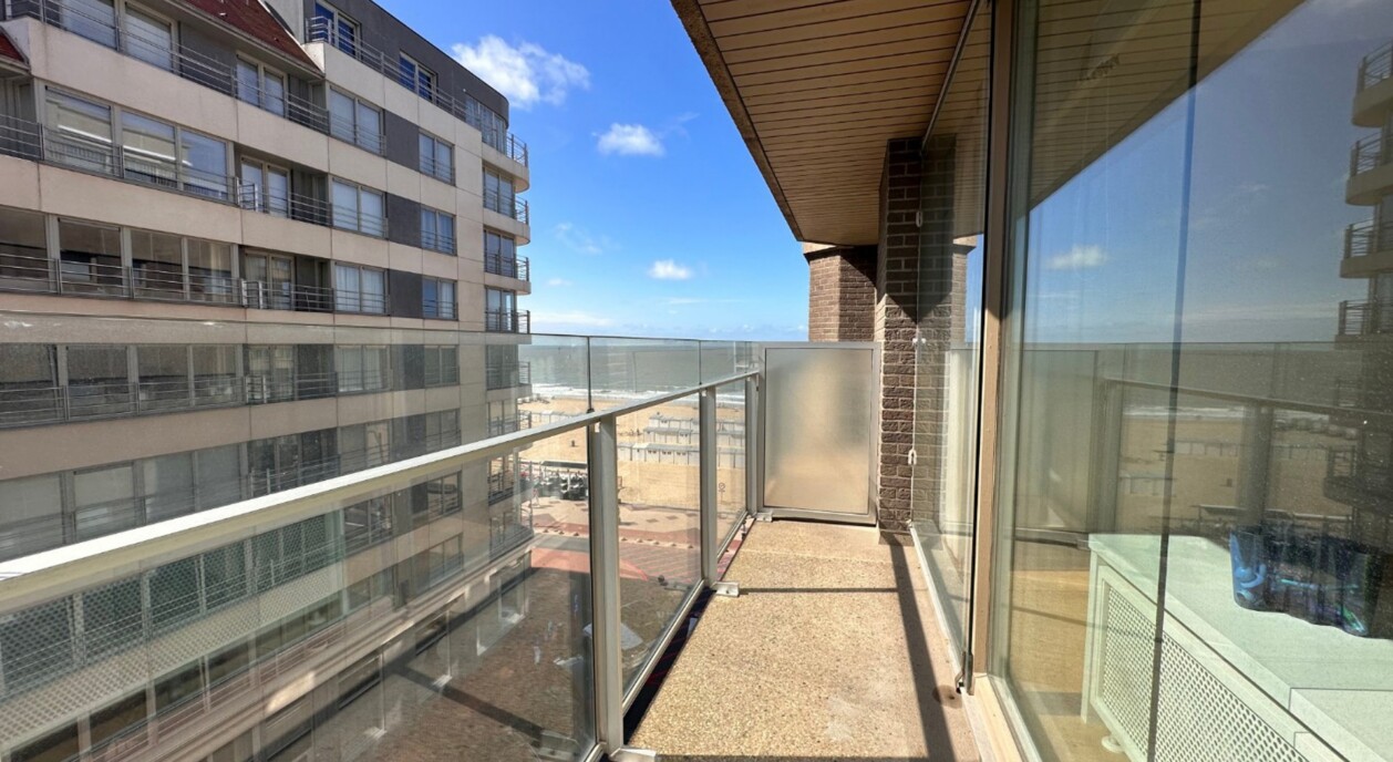 zijdelings-zeezicht-met-terras-3-slaapkamers-7547147-202602281237