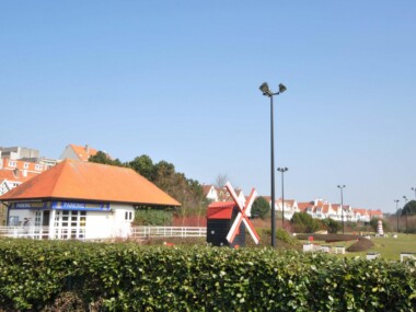 Garage box under the Minigolf in Zoute
