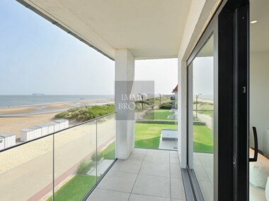 Appartement op toplocatie, grote terrassen, frontaal zeezicht en open zicht op hinterland | 3 slaapkamers