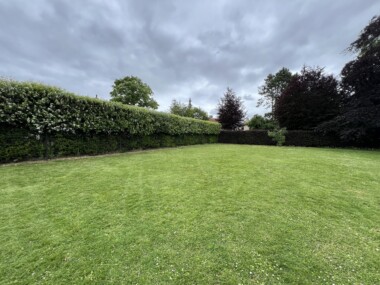 Bouwgrond 1518 m² tweede ligging residentiële