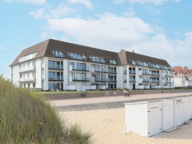 Lekkerbek, terrasses, garage