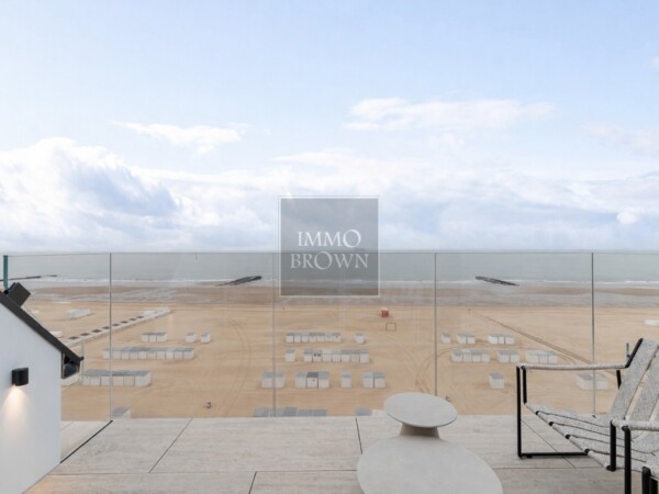 Milenka zeedijk zeezicht 3 slaapkamers