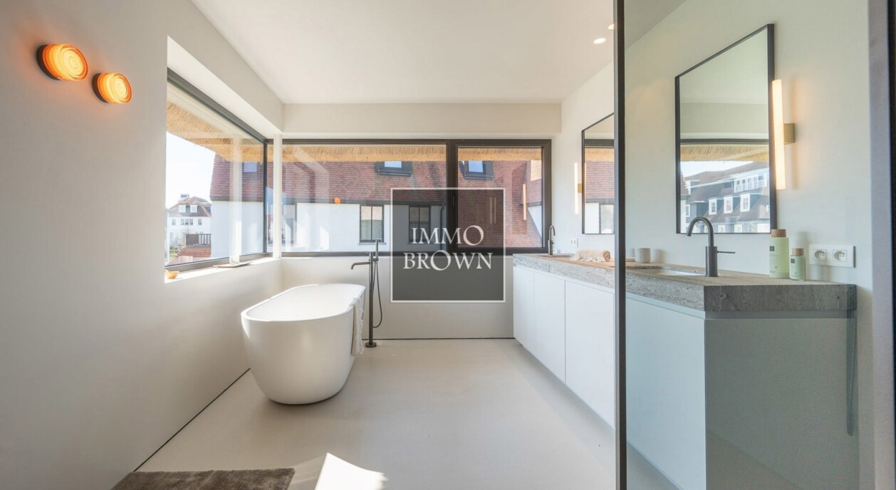 nieuwbouw-zongerichte-tuin-met-zwembad-7636437-202603301803-18