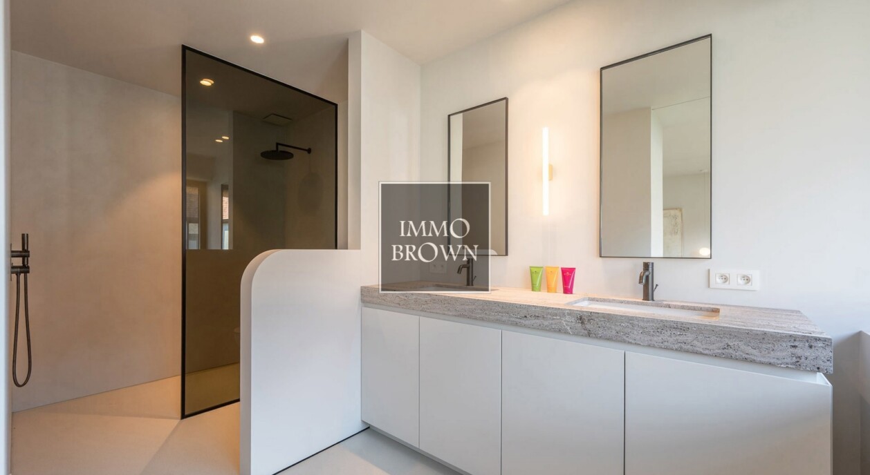 nieuwbouw-zongerichte-tuin-met-zwembad-7636437-202603301804-1