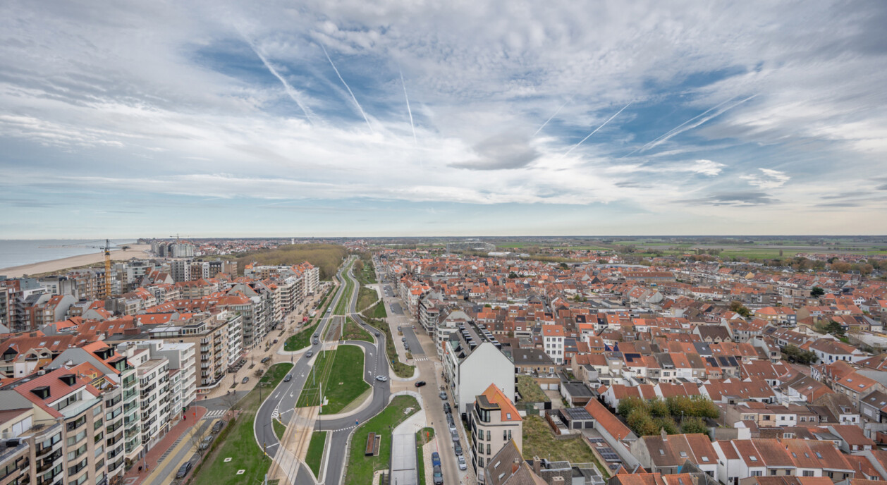 heldentoren-adembenemend-panoramisch-zicht-7674039-202604271844-7