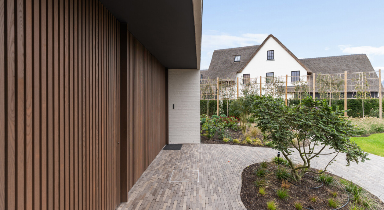 nieuwbouw-zwembad-garage-mooie-tuin-7654960-202605110948-11