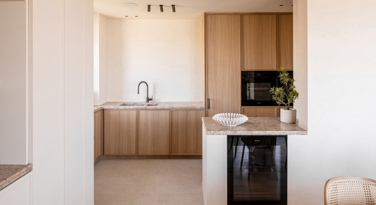 terras-garage-concierge-res-fenella-7660706-202610031657-11