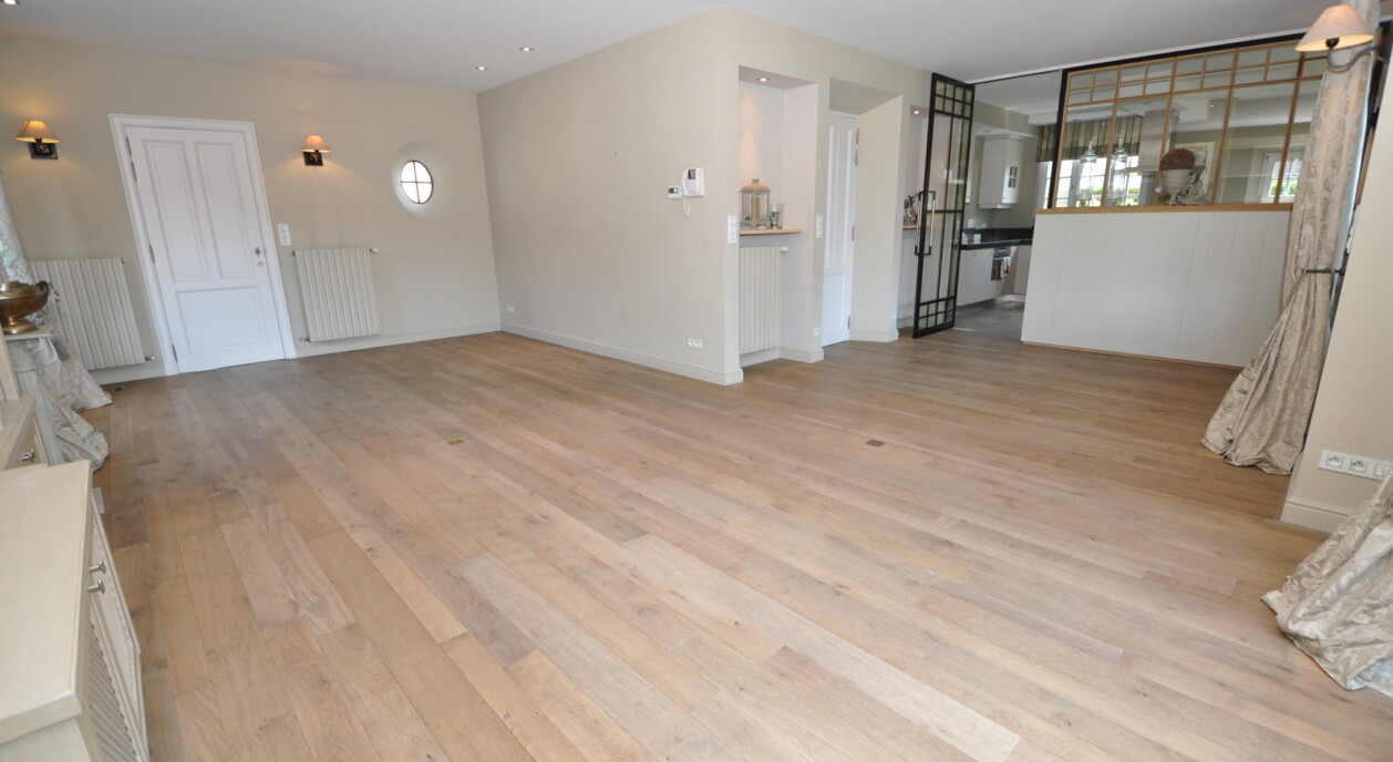 dubbele-garage-gastenverblijf-7727156-202606082145-15
