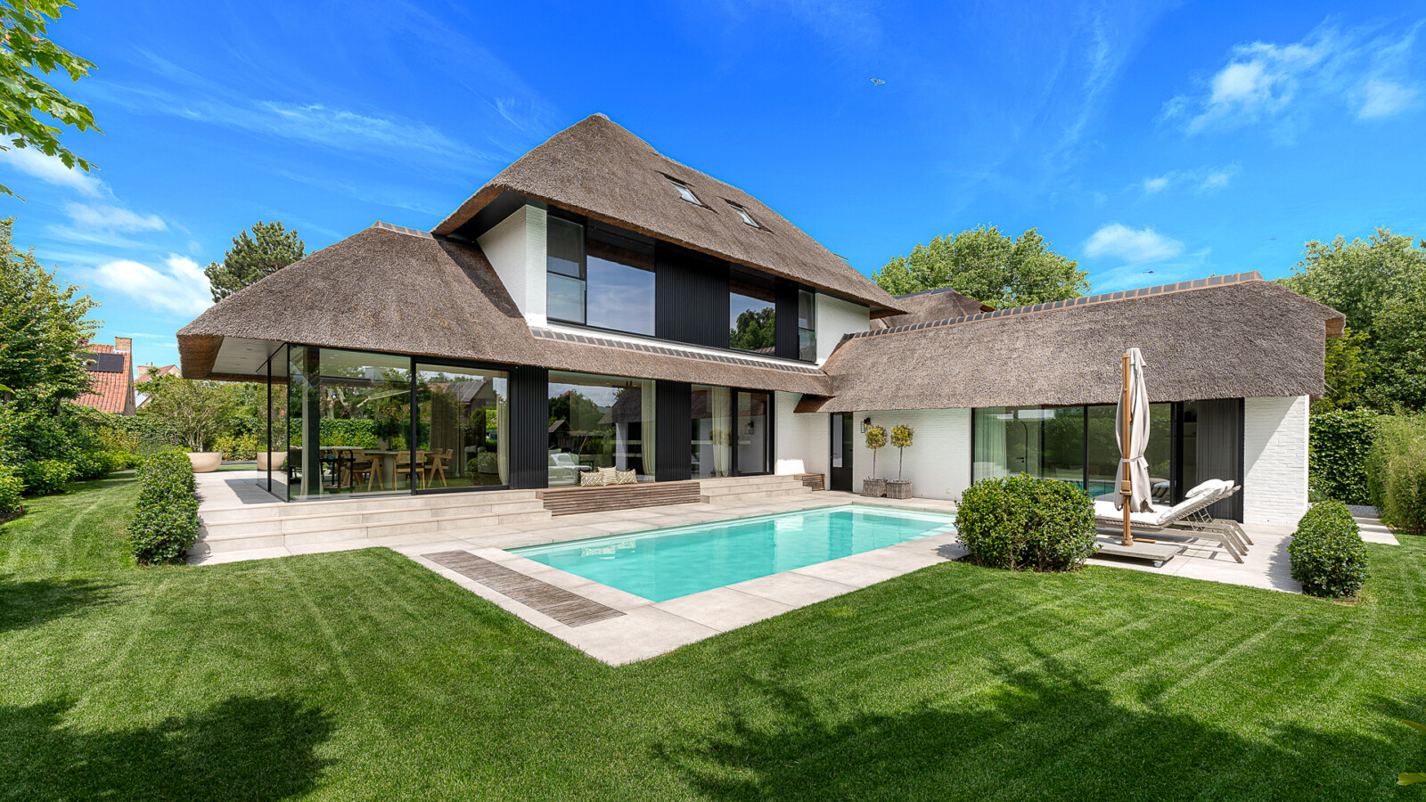 Villa kopen Knokke Beukendreef residentiële villawijk 71