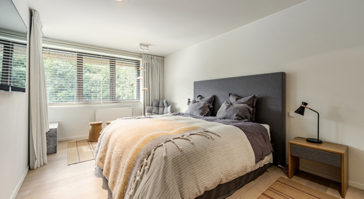 rustig-dubbele-garage-6-slaapkamers-7802911-202609151035-16