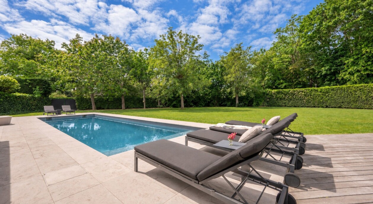 hortensialaan-zwembad-sauna-poolhouse-7859532-202609081903-3