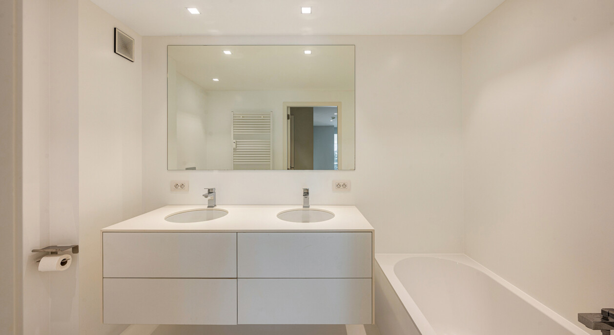 zuidgericht-hoekappartement-in-gekende-residentie-frarody-7915786-202610231058-5